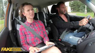 ���ອມຂັບລົດໂຮງຮຽນຊື້ສອນຽ Argan ນກາເຟກ່ອນນອເພດສໍາພັນ