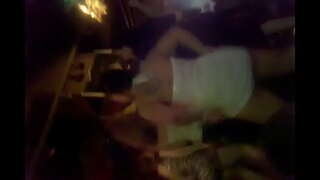 ���ುಂಡೆ ಎನ್ ಸ್ತನಗಳನ್ನು