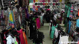 Самырык жапыште кӱтӱчӧ да тудын членже-влак, тушко шупшеш спейдс ир Хейль блондиночка киска