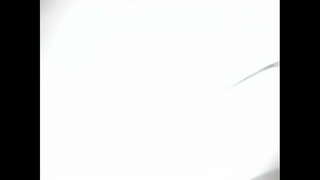 Incredibile a Tentoni la Donna Tocca il cazzo in treno