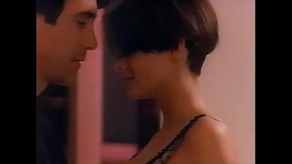 Η γουέντι Χάμιλτον πολύ σπάνια σκηνή σεξ (Βαθμολόγησης)