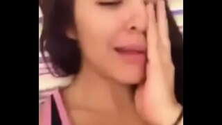 ���িডিও নিবেদিত বর দেখাচ্ছে তাদের pesones