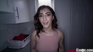 Jeze Beth Neemt Diep Neuken in Strakke Kut