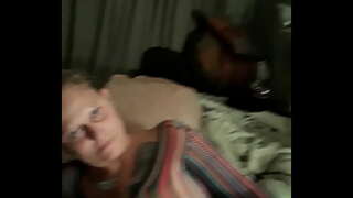 ���त्नी उचलला मित्र